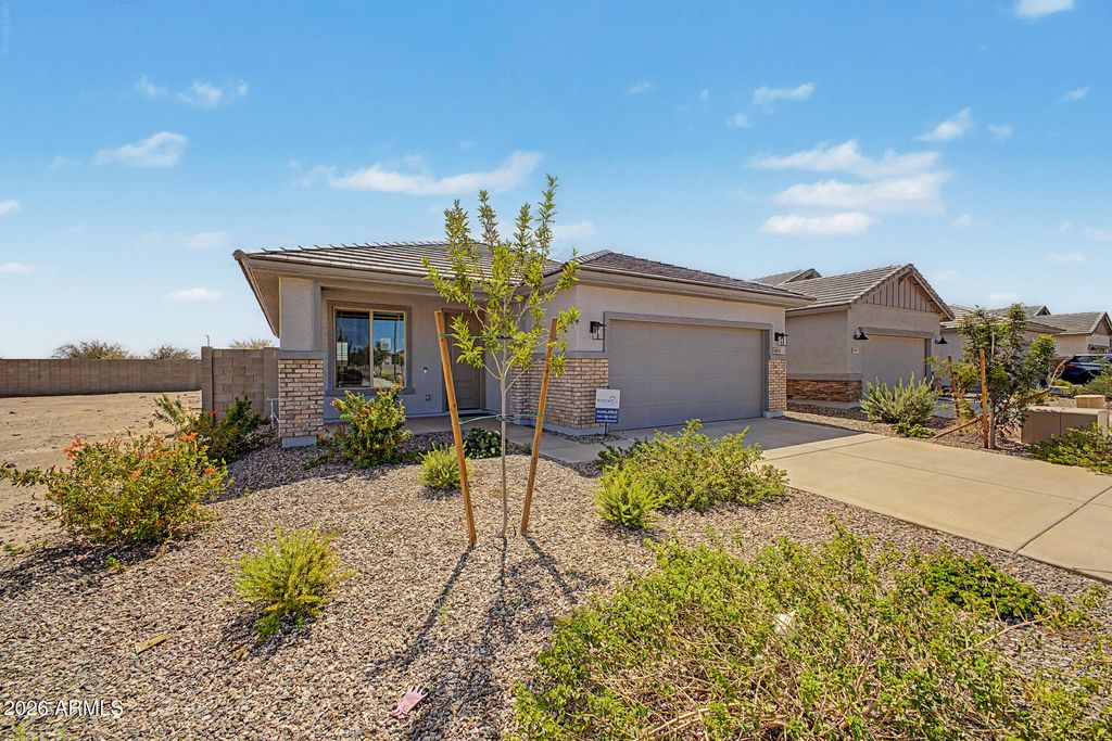 16971 W SPUR Drive, Surprise, AZ 85387 — photo 2