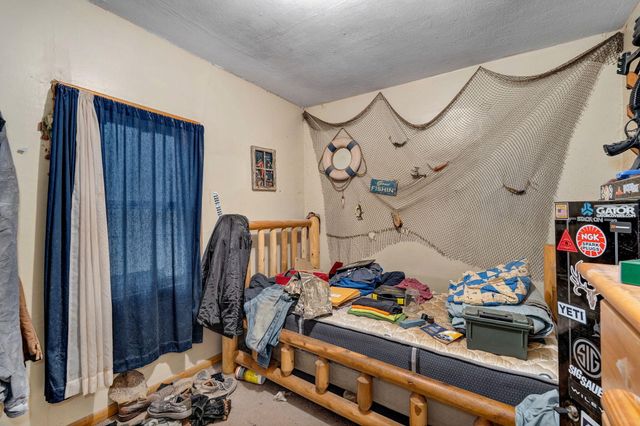 300 Lane Branch Road, Crane, MO 65633