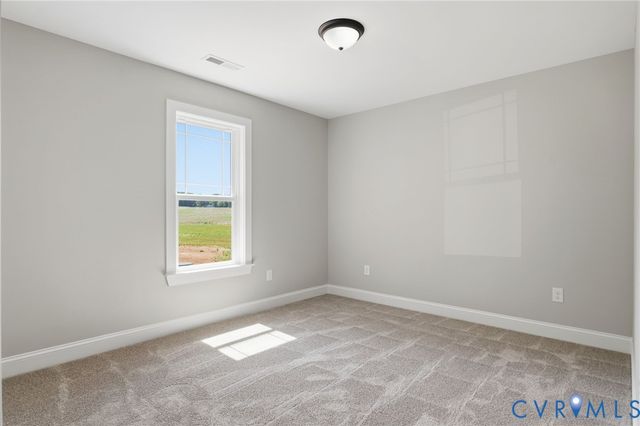 17557 Hewlett Rd, Beaverdam, VA 23015
