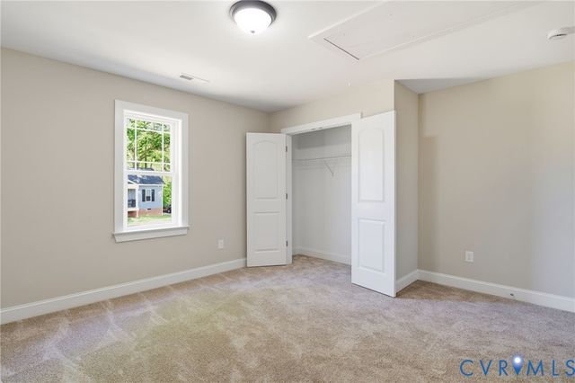 17557 Hewlett Rd, Beaverdam, VA 23015