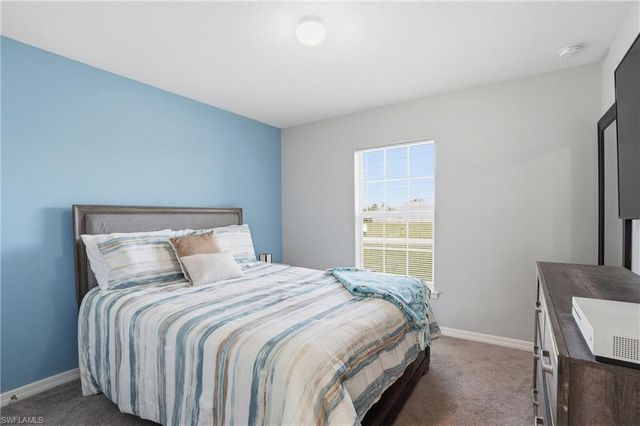 516 NW 6th TER, Cape Coral, FL 33993