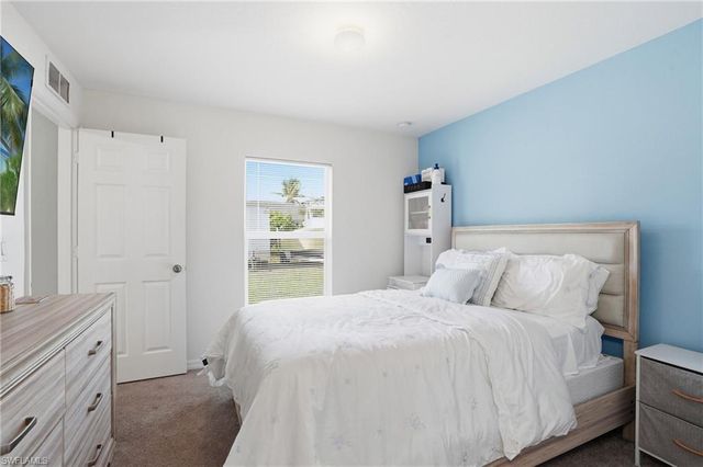 516 NW 6th TER, Cape Coral, FL 33993