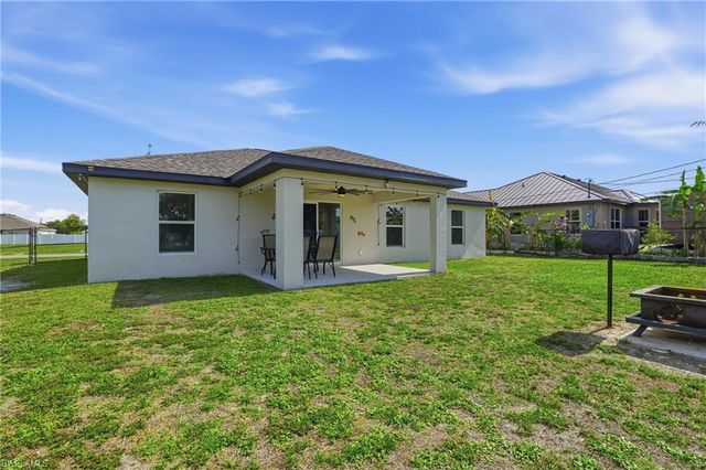 516 NW 6th TER, Cape Coral, FL 33993