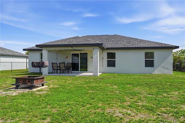 516 NW 6th TER, Cape Coral, FL 33993