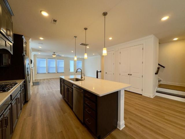 2550 Forge Village Way, Apex, NC 27523