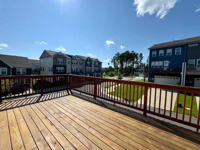 2550 Forge Village Way, Apex, NC 27523