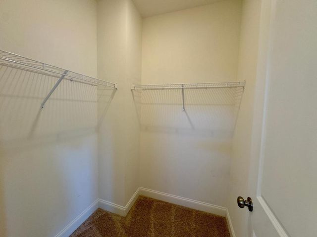 2550 Forge Village Way, Apex, NC 27523