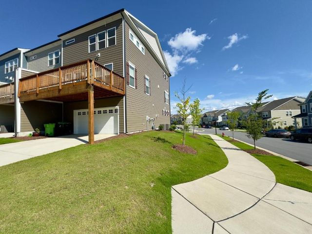 2550 Forge Village Way, Apex, NC 27523