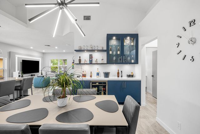 494 Enfield Court, Delray Beach, FL 33444