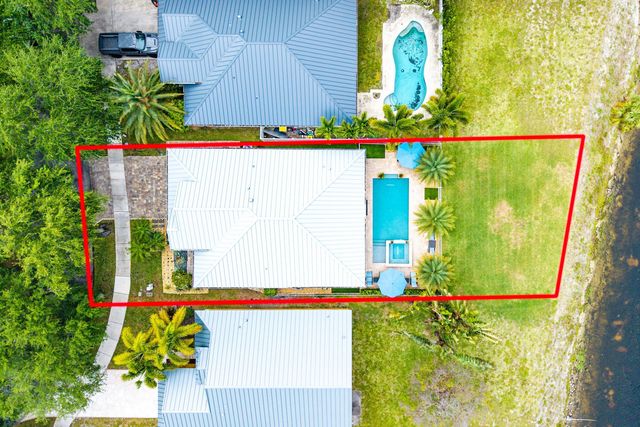 494 Enfield Court, Delray Beach, FL 33444