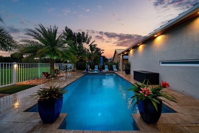 494 Enfield Court, Delray Beach, FL 33444