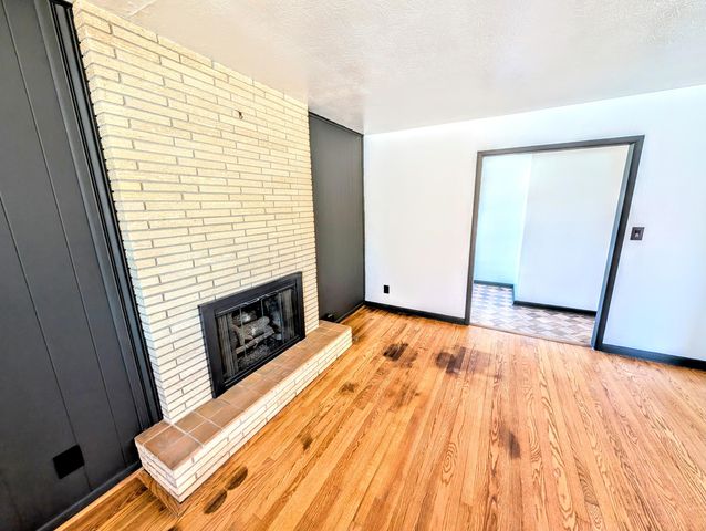 3246 E Berkeley Street, Springfield, MO 65804