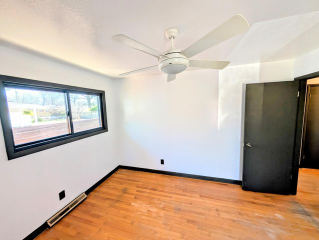 3246 E Berkeley Street, Springfield, MO 65804