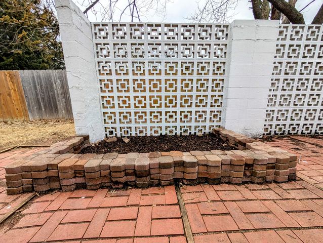 3246 E Berkeley Street, Springfield, MO 65804