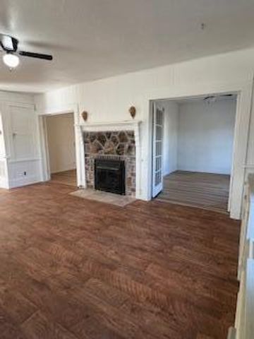 351 6th Street, Summersville, MO 65571