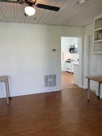 351 6th Street, Summersville, MO 65571