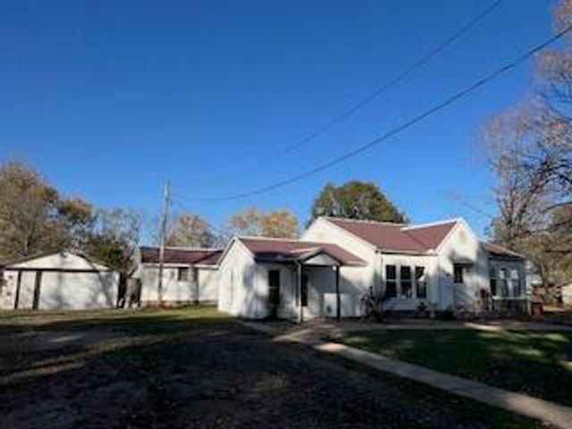 351 6th Street, Summersville, MO 65571