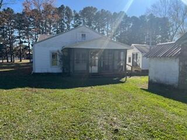 351 6th Street, Summersville, MO 65571