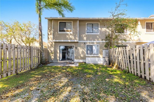 11180 NW 35th St 11180, Sunrise, FL 33351