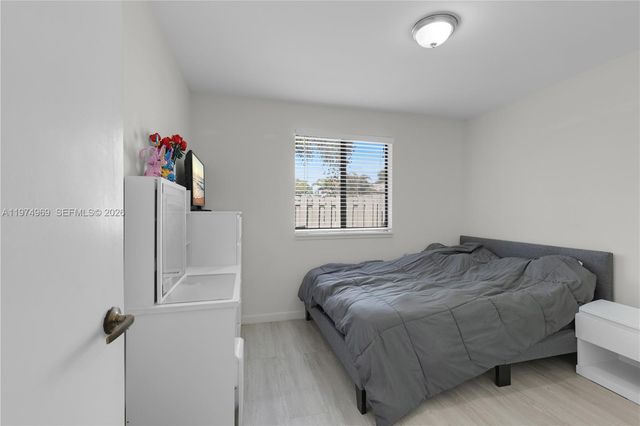 11180 NW 35th St 11180, Sunrise, FL 33351