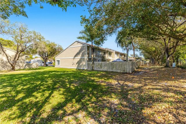 11180 NW 35th St 11180, Sunrise, FL 33351