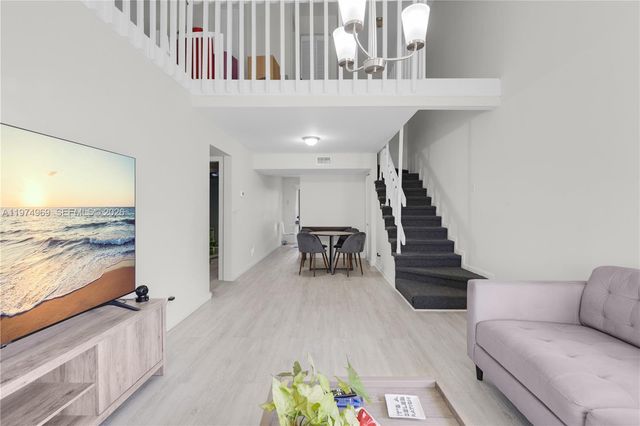 11180 NW 35th St 11180, Sunrise, FL 33351