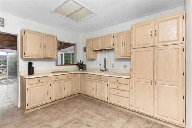 35194 Velardo, Yucaipa, CA 92399