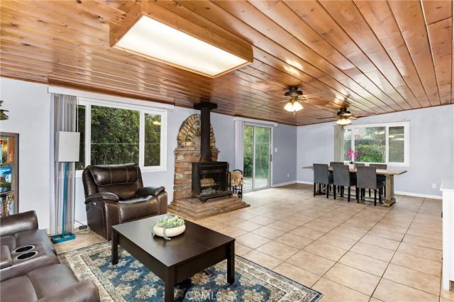 35194 Velardo, Yucaipa, CA 92399