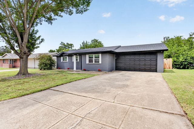 3504 Coronado Court, Fort Worth, TX 76116