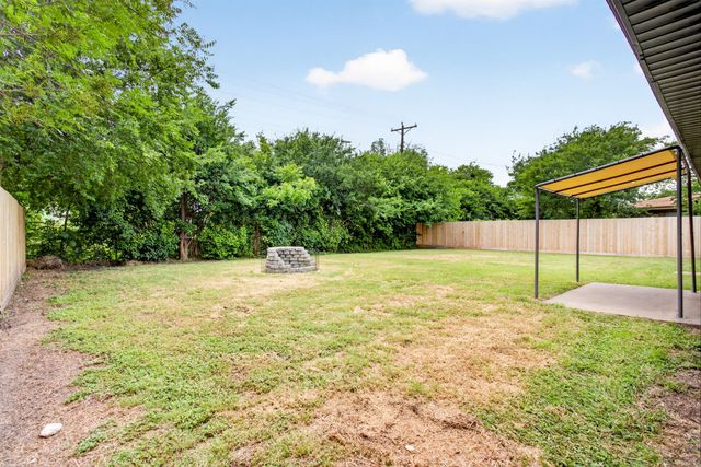 3504 Coronado Court, Fort Worth, TX 76116