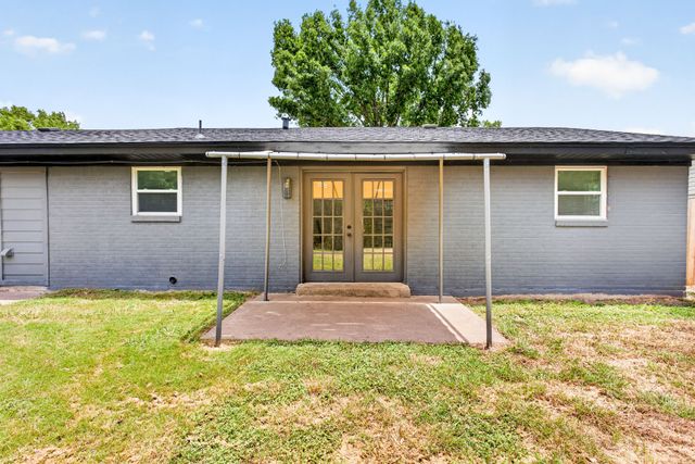 3504 Coronado Court, Fort Worth, TX 76116