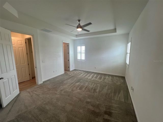 3504 74TH AVENUE CIRCLE E, Sarasota, FL 34243