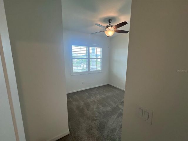 3504 74TH AVENUE CIRCLE E, Sarasota, FL 34243
