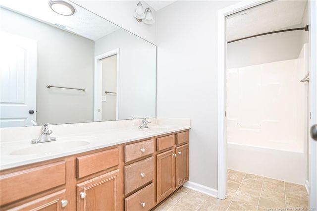 3921 Quarry Hollow Drive, Fayetteville, NC 28306