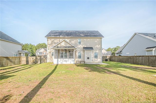 3921 Quarry Hollow Drive, Fayetteville, NC 28306