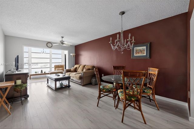 8051 N Sunrise Lakes Dr 307, Sunrise, FL 33322