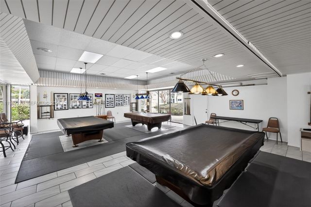 8051 N Sunrise Lakes Dr 307, Sunrise, FL 33322