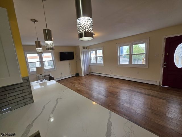 583 Main St 9, Paterson City, NJ 07503