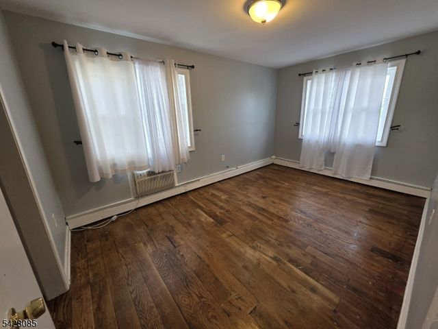 583 Main St 9, Paterson City, NJ 07503