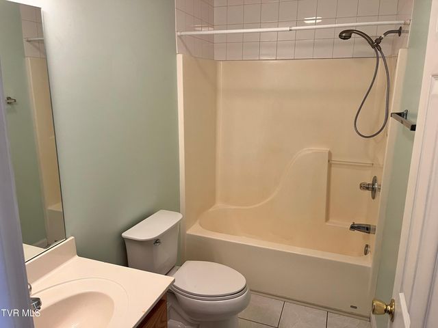 22 Pepper Ridge Court 22, Johnson City, TN 37615