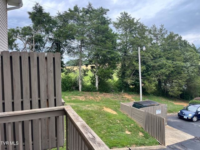 22 Pepper Ridge Court 22, Johnson City, TN 37615