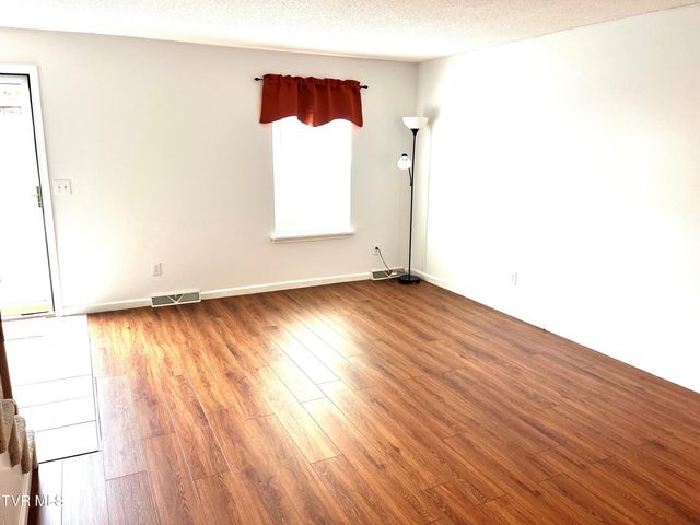 22 Pepper Ridge Court 22, Johnson City, TN 37615