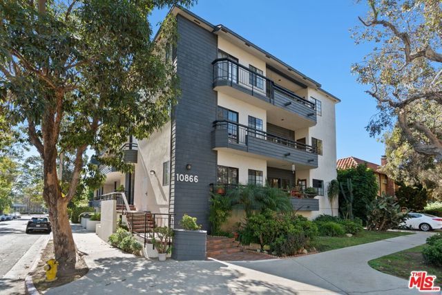 10866 Rose Avenue 203, Los Angeles, CA 90034