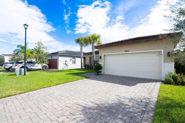 7847 NW Greenbank Circle, Port St. Lucie, Port St Lucie, FL 34987