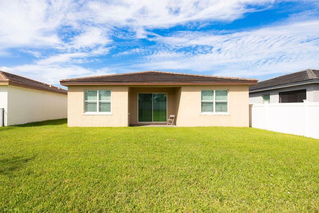 7847 NW Greenbank Circle, Port St. Lucie, Port St Lucie, FL 34987