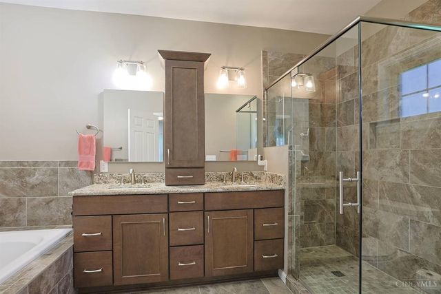 1701 Harmon Drive, Wyoming, OH 45215