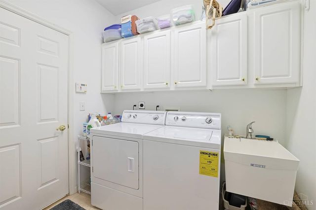 1701 Harmon Drive, Wyoming, OH 45215
