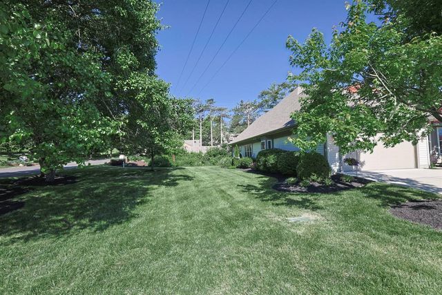 1701 Harmon Drive, Wyoming, OH 45215