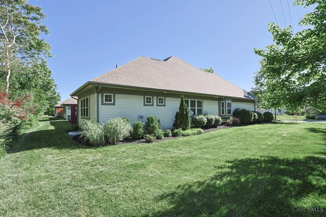 1701 Harmon Drive, Wyoming, OH 45215