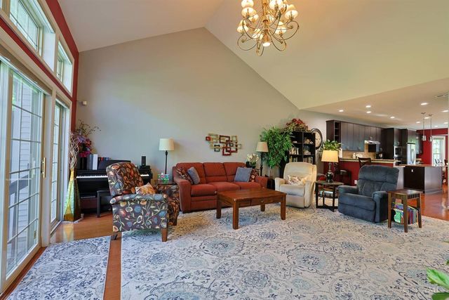 1701 Harmon Drive, Wyoming, OH 45215